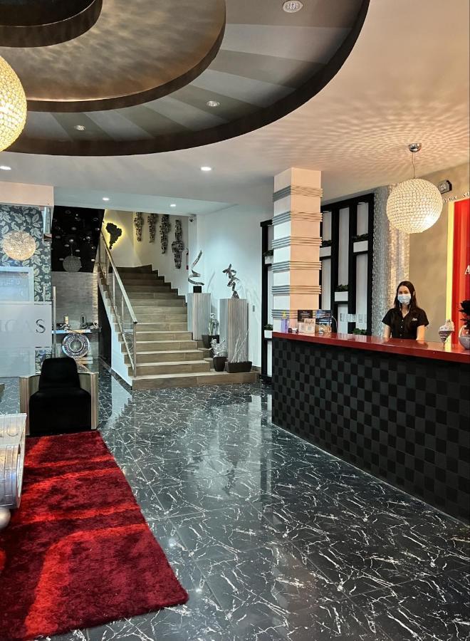 Basha Hotel & Restaurant 산페드로술라 외부 사진