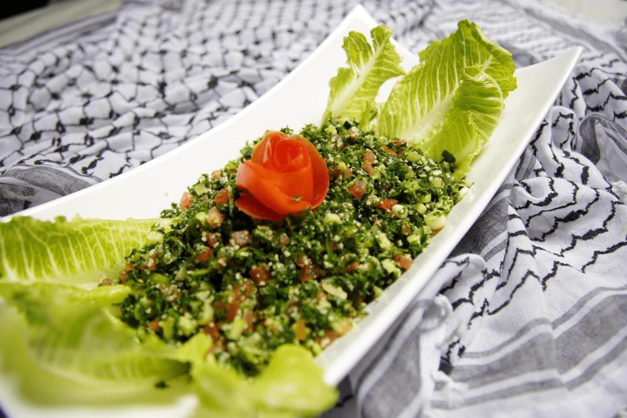 Basha Hotel & Restaurant 산페드로술라 외부 사진