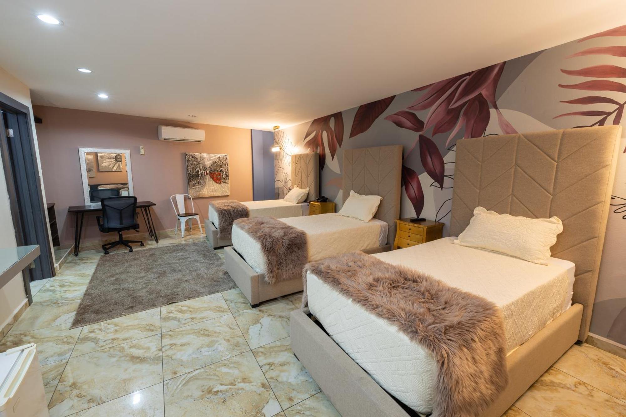 Basha Hotel & Restaurant 산페드로술라 외부 사진