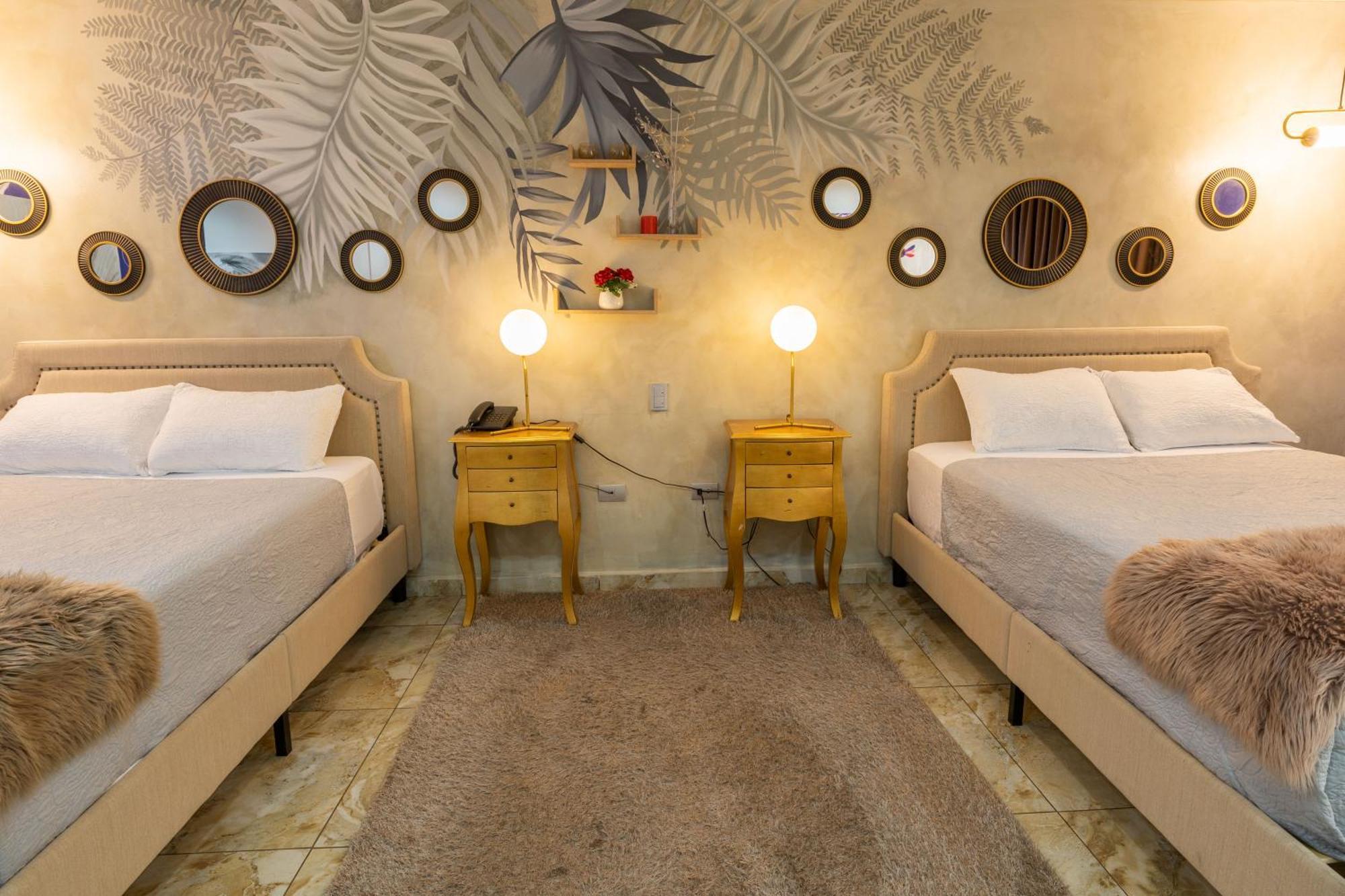Basha Hotel & Restaurant 산페드로술라 외부 사진