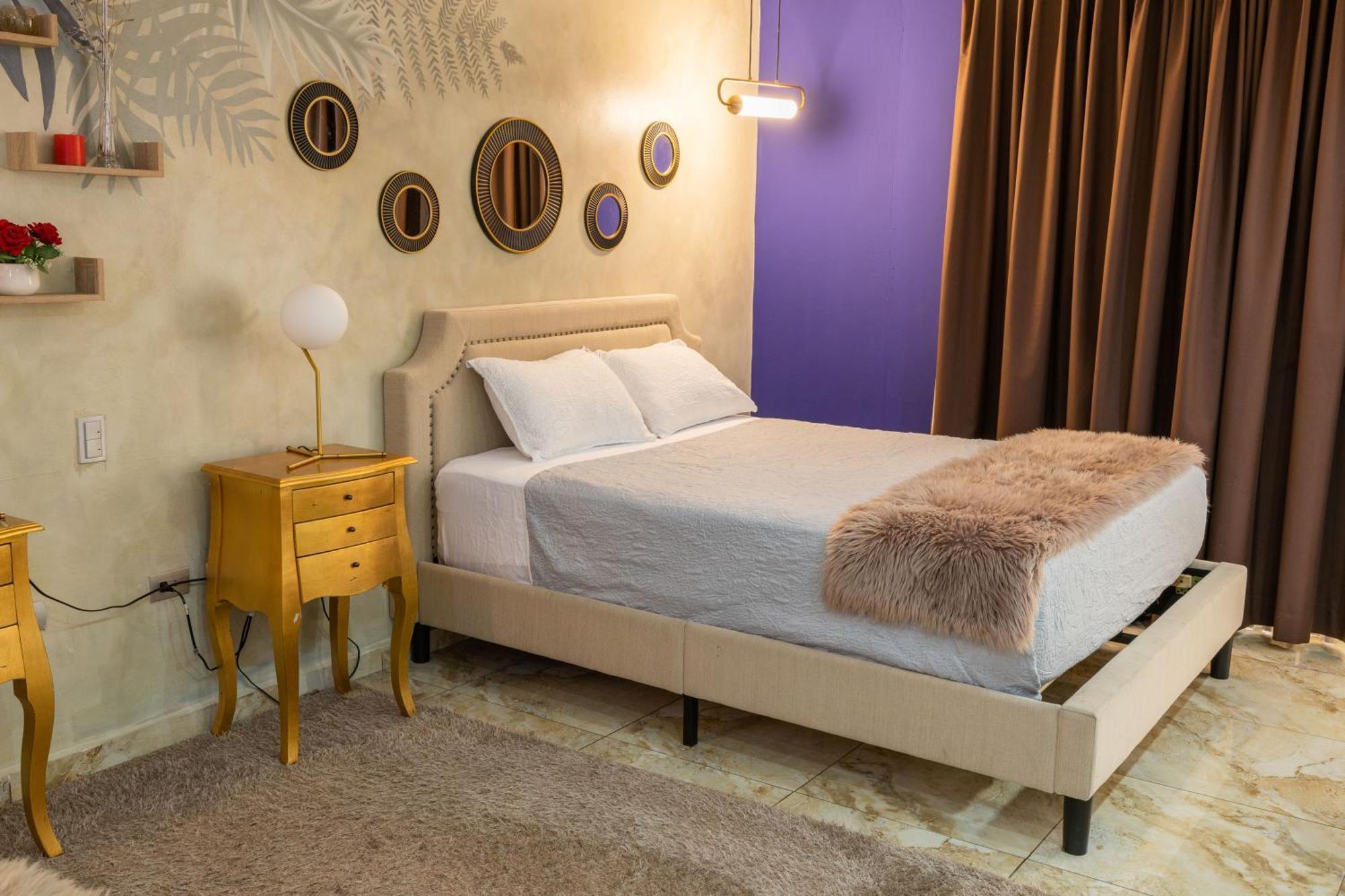 Basha Hotel & Restaurant 산페드로술라 외부 사진
